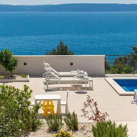 Olive Vila Trogir